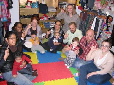 A My Smart Hands NYC class signing "I love you."