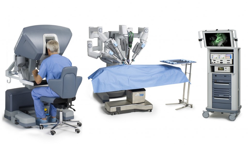 The da Vinci surgical system. (photos courtesy of Flushing Hospital)