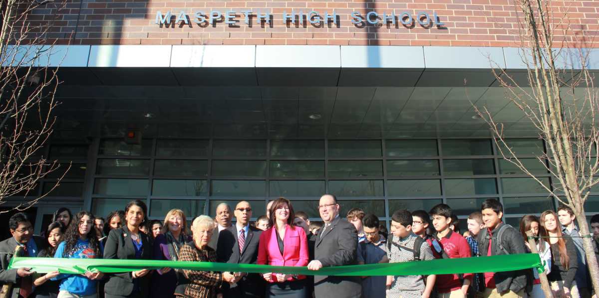 mhs-ribboncutting-02