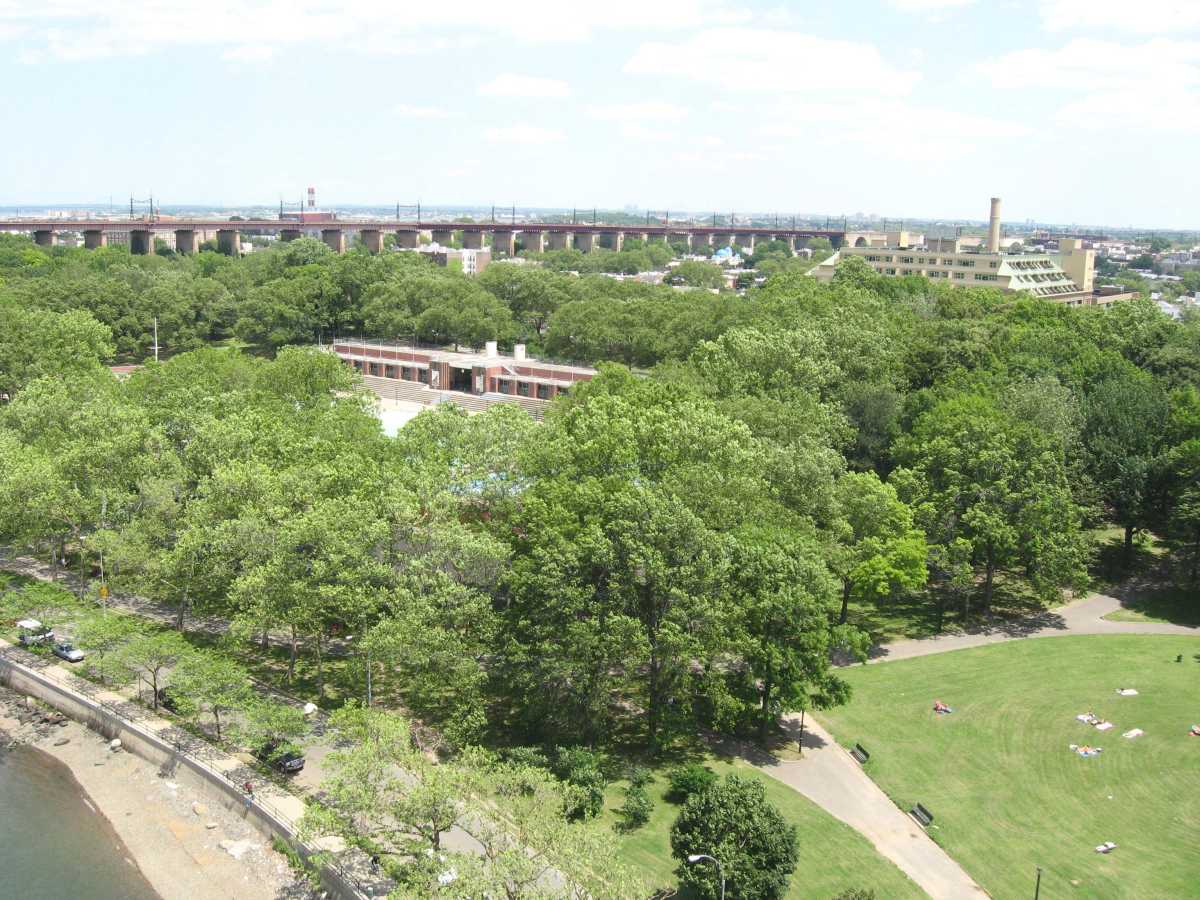Astoria_Park_jeh