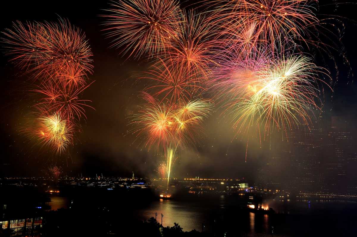 Macy's Fireworks over the East River in 2014.