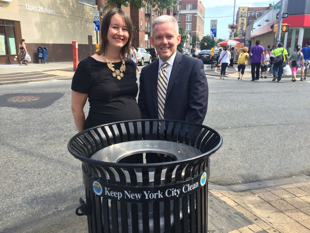 Council Member Van Bramer_Rachel Thieme new trash cans