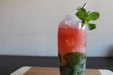 Craft cocktail Queens Park Swizzle