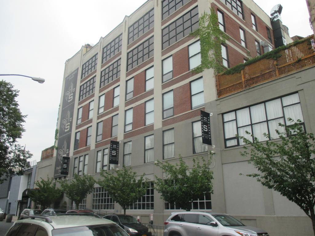 WeWork, which provides individuals and groups with co-working space, has reportedly leased a 60,000-square-foot space at 35-37 36th St. in Astoria.