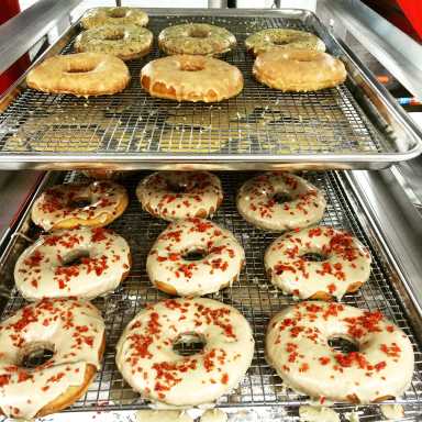 Gossip Coffee features an extensive selection of pastries – including doughnuts made fresh daily by Chef Scottish Francis Legge, who was dubbed the “Donut King” on season five of Fox’s “MasterChef.”