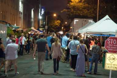 Astoria Flea Pic