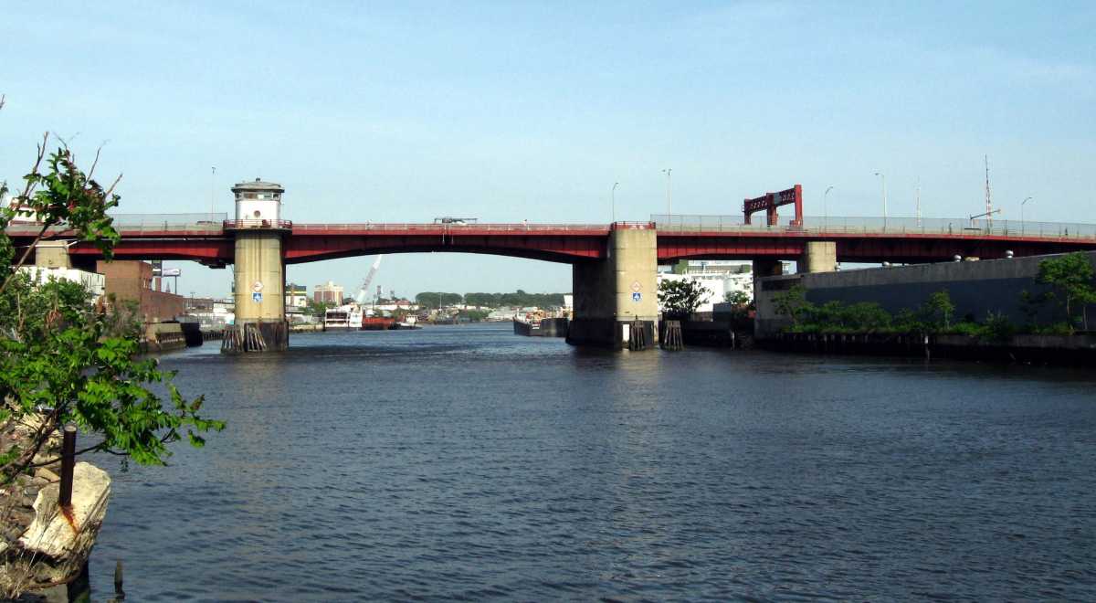 Several streets and bridges in Long Island City, including the Pulaski Bridge will be closed for the New York City Marathon on Nov. 1.