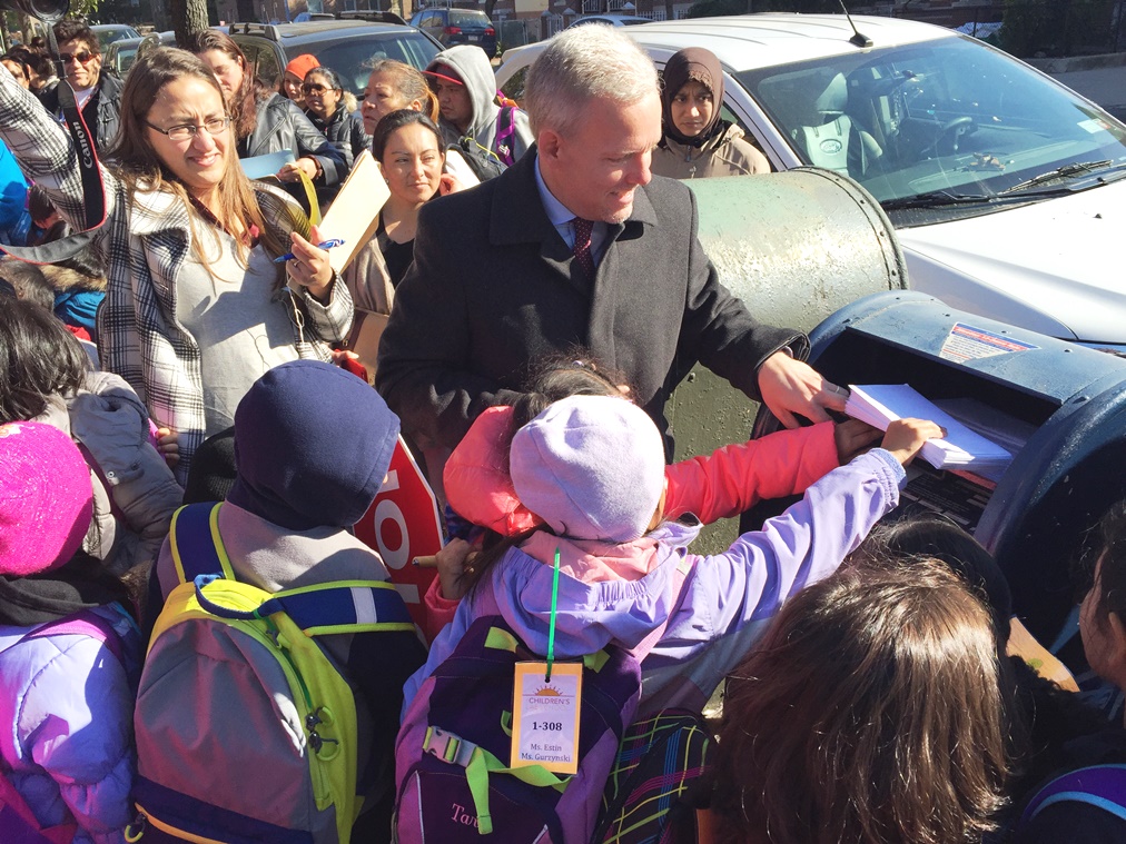 Students, parents and Councilman Jimmy Van Bramer are calling on the DOT to install traffic safety measures at the intersection of 42nd Street and 47th Avenue.