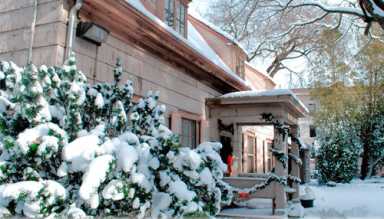 Historical sites will be dressed and open for the holidays
