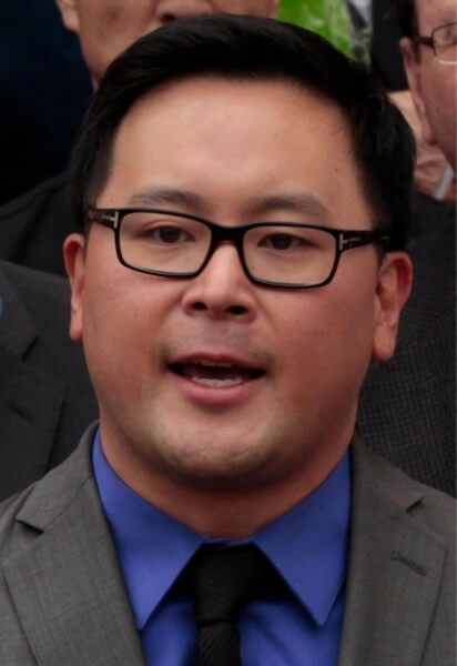 Kim says governor unfairly targets Asian nail salon owners