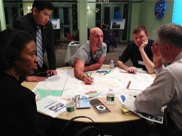 Residents bring list of complaints to Jamaica transit study