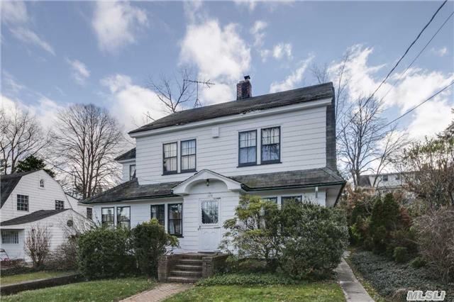 326 Richmond