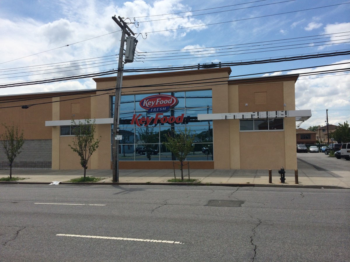 The site of a Key Food supermarket at 163-30 Cross Bay Blvd. in Howard Beach was sold recently for $12.6 million.