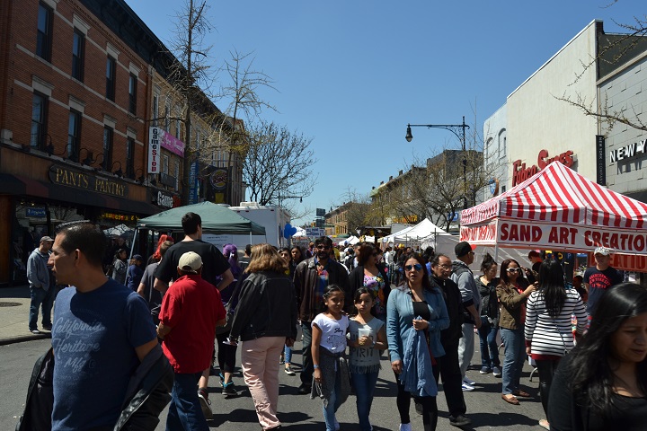 Myrtle Avenue Street Festival web