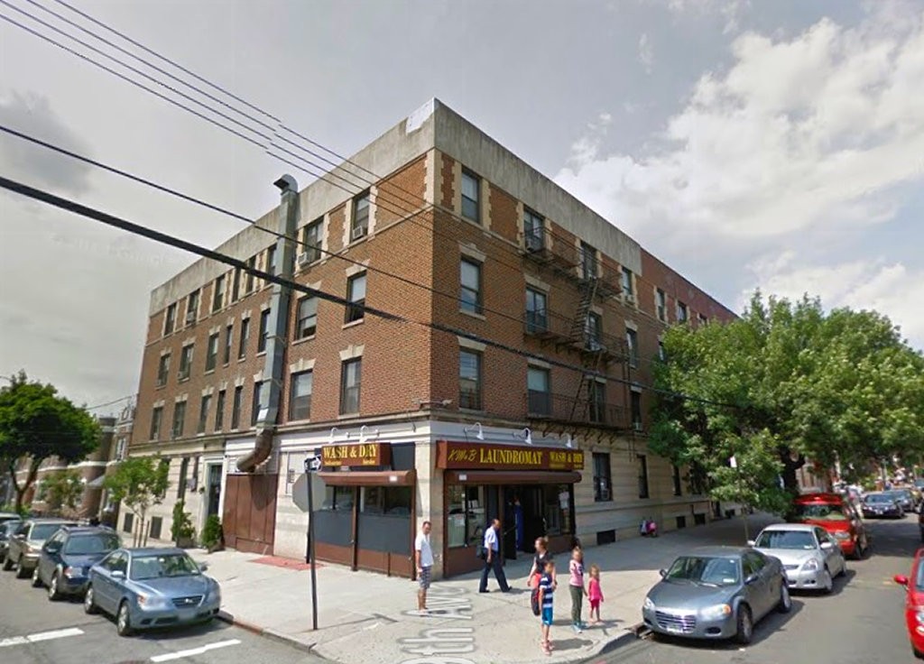 This Astoria apartment building sells for a record 7.2 million
