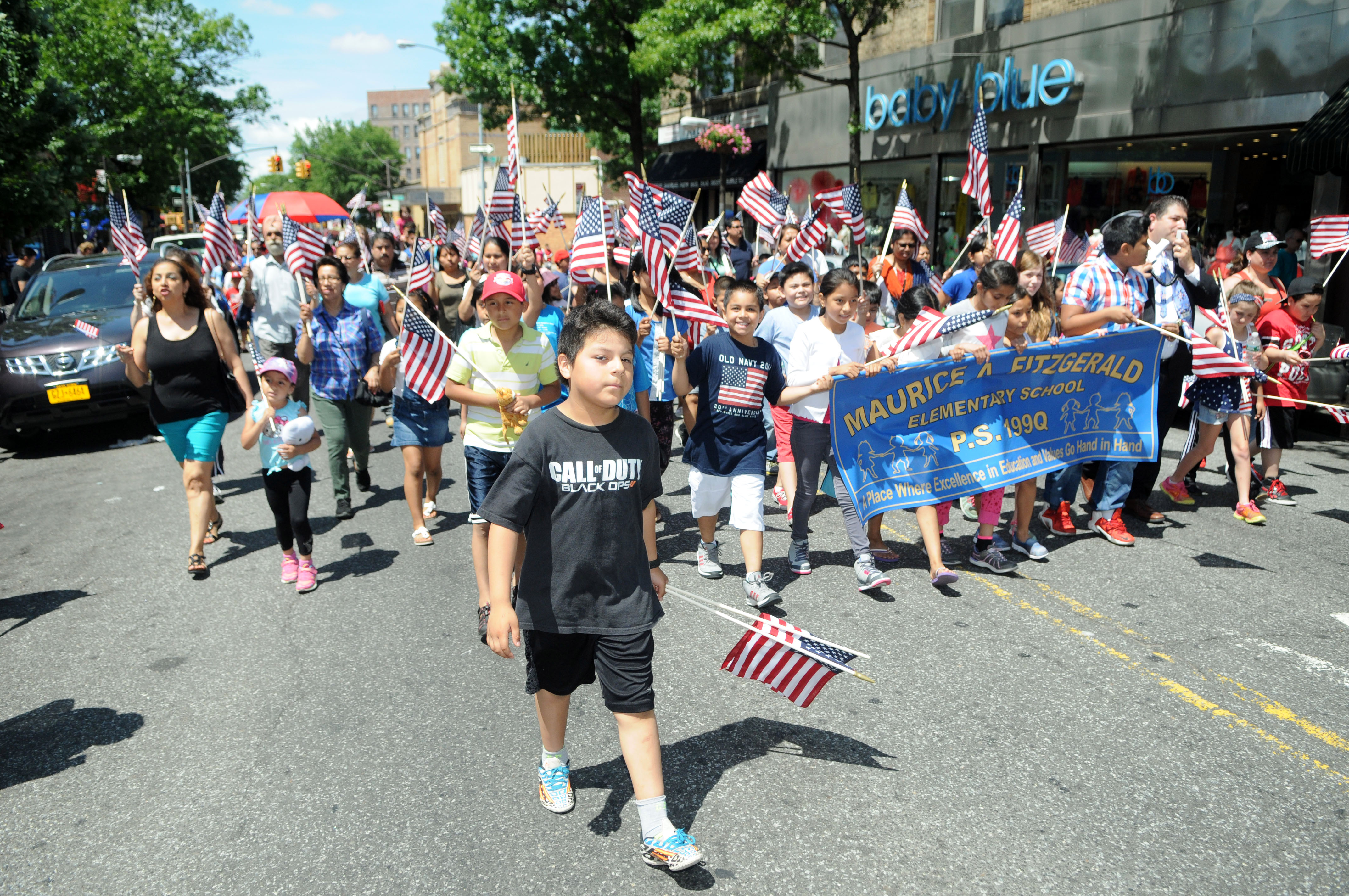 School children at the 2015 Sunnyside Flag Day Parade
