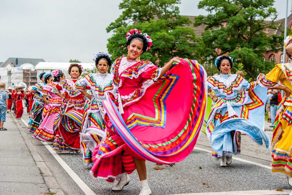 FOLK DANCE