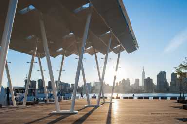 LIC LANDING