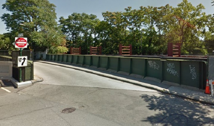 71st Avenue Bridge