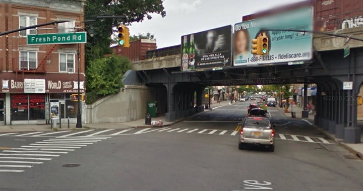 Myrtle Fresh Pond intersection