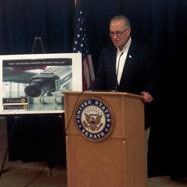 Feds should probe security blind spots at LaGuardia Airport: Schumer