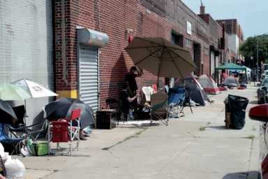 Hundreds wait all weekend for shot at a good plumbers job