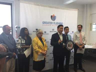 Electeds, business owners push Cuomo to sign bill to aid small businesses