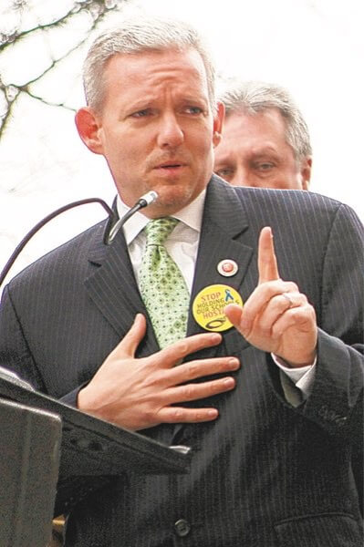 Van Bramer angered by mayor’s tone on Sunnyside project