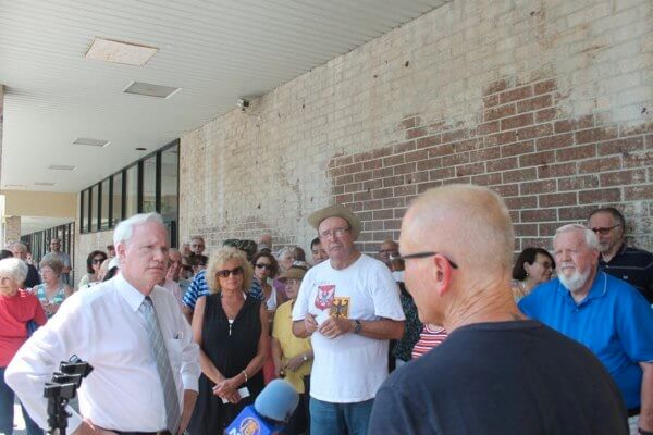 New grocery store needed in former Waldbaums space: Avella