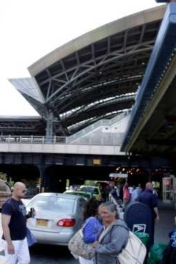 Jamaica transit plaza gets millions in state funds