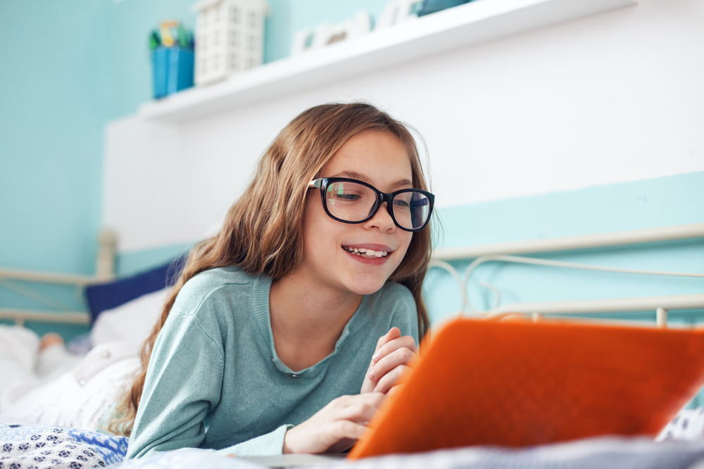 shutterstock_student-wi-fi