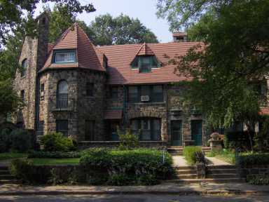 forest-hills-gardens