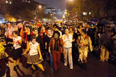 2009.10.31HalloweenBug018