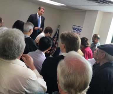 Cuomo’s endorsement event for Suozzi canceled after candidate’s father dies