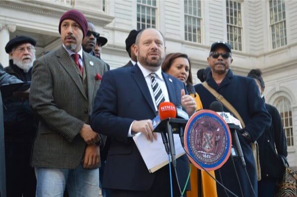 Elected officials push for chokehold legislation