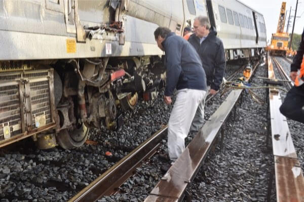 LIRR running at half-steam after derailment