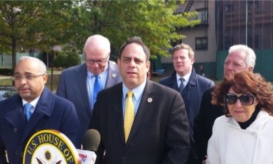 Electeds debunk rumors that new buildings in Astoria complex would house homeless