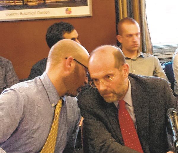Banks faces borough’s leaders to review the state of homeless in Queens