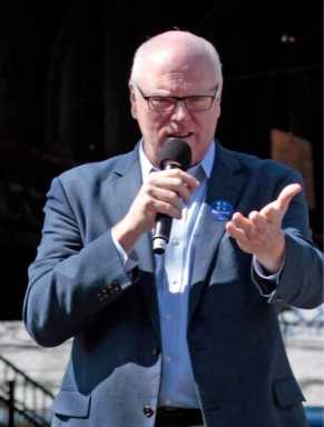 Crowley runs for chairman of House Democratic Caucus