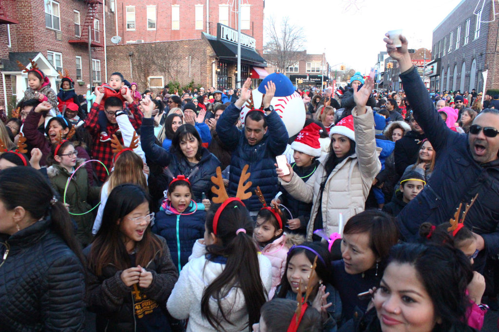 The crowd at the Bayside Village Children's Holiday Parade and tree/menorah lighting in 2016.