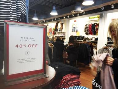 Queens shoppers take advantage of Black Friday deals