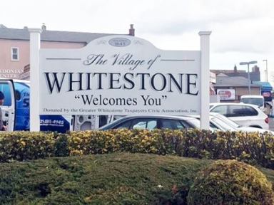 Whitestone biz district welcomes new sign