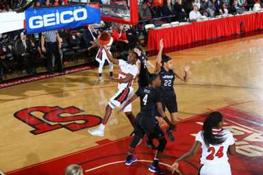 Long way ‘round: St. John’s frosh settles into role with Storm