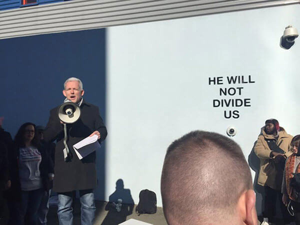 Van Bramer speaks out against Trump ban at MMI