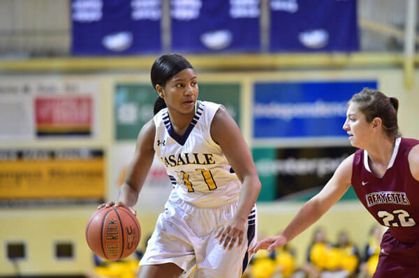 Stolen moments: LIC native notches spot in La Salle record books