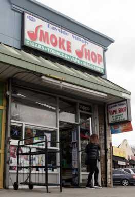 Bayside shopkeeper sells winning lottery ticket — to himself!