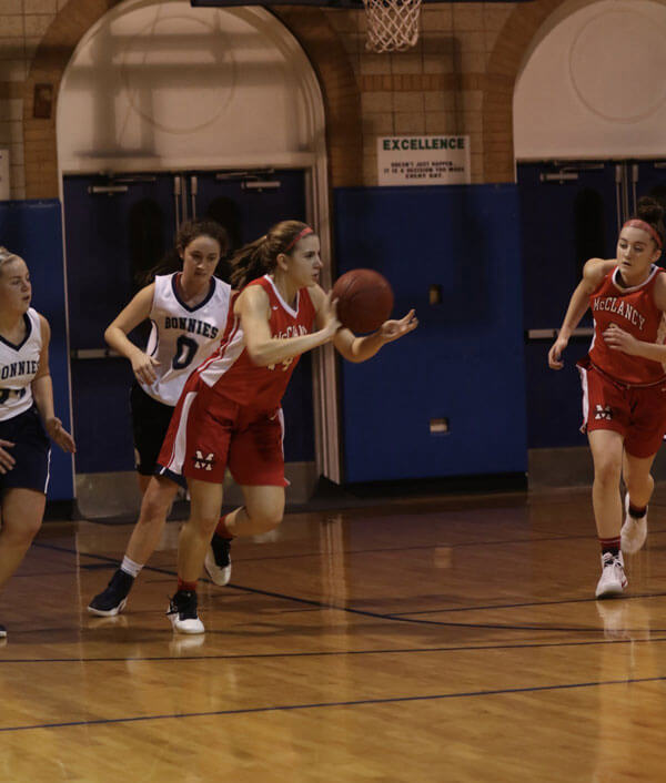 Lady Crusaders can’t connect, fall at Fontbonne