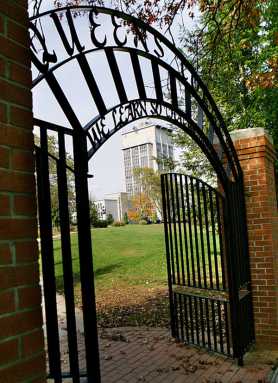 Queens College tops list of colleges that move students to financial prosperity