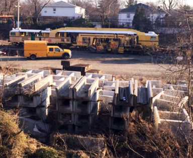 LIRR rail yard irritates Bayside residents