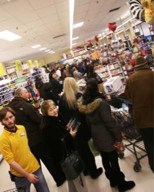 Queens battens down for winter storm